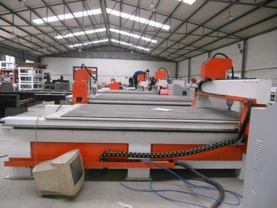 探索木工雕刻世界 從精美圖片、實(shí)用樣板到專業(yè)設(shè)備——以濟(jì)南金霸數(shù)控為例